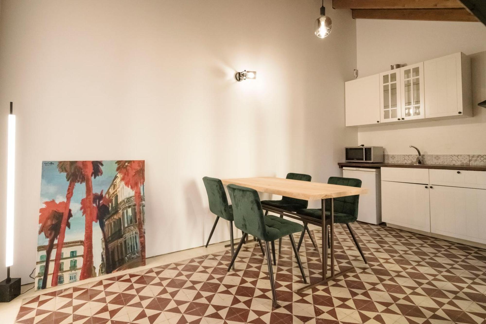 La Moderna Suites Málaga Exteriör bild