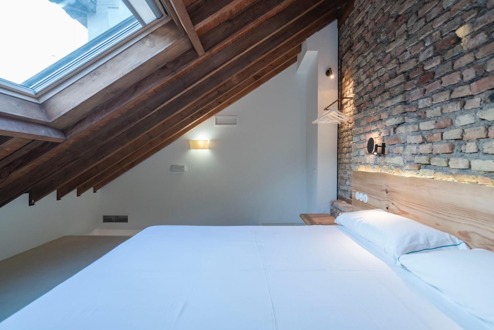 La Moderna Suites Málaga Exteriör bild
